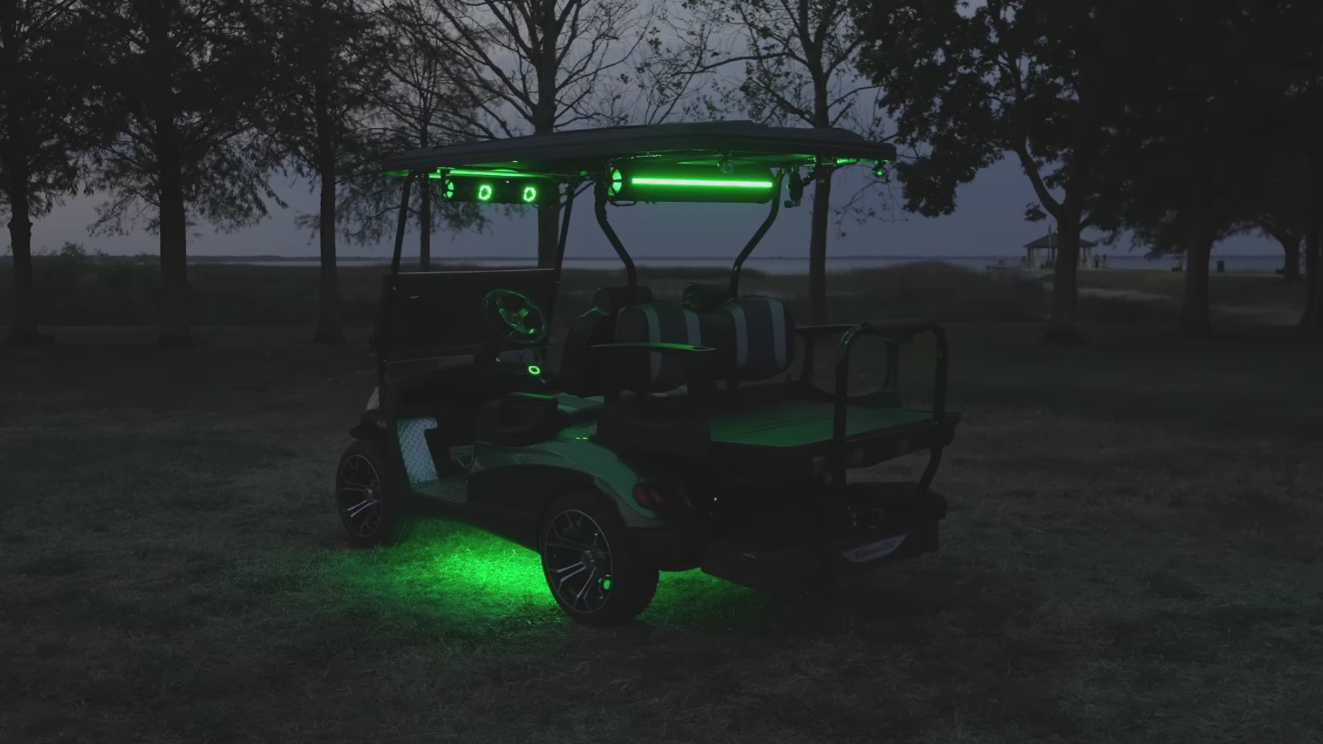 G3 Party Bar - 12V soundbar featuring One-Click Party Button music-sharing technology